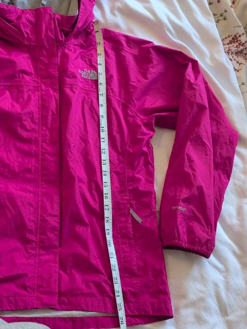 The North Face Girl's Hooded Rain Jacket - Picture 13 of 14